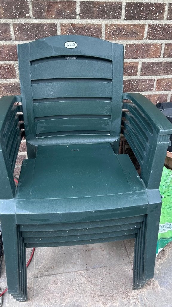 Chaises de jardin à vendre - Très bonnes conditions!, Jardin & Terrasse, Enlèvement, Comme neuf, Plastique, Empilable