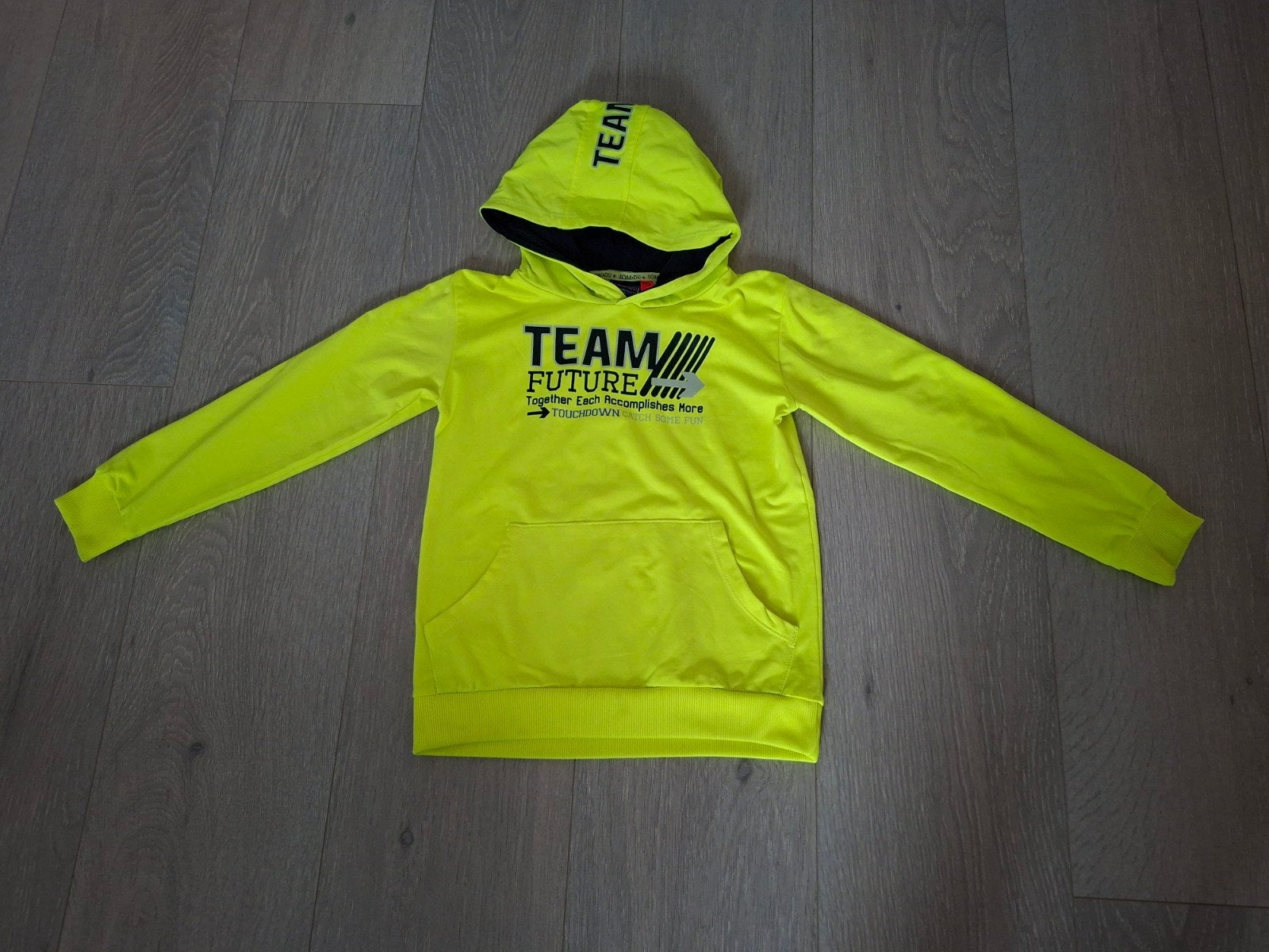 Fluo gele trui 116/122, Gebruikt, Trui of Vest, Ophalen of Verzenden, Jongen