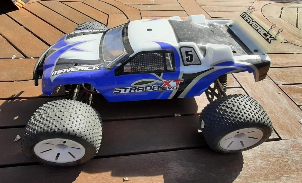 Voiture RC Maverick Strada evo XT, Hobby & Loisirs créatifs, Modélisme | Radiocommandé & Téléguidé | Voitures, Échelle 1:10, Voiture off road