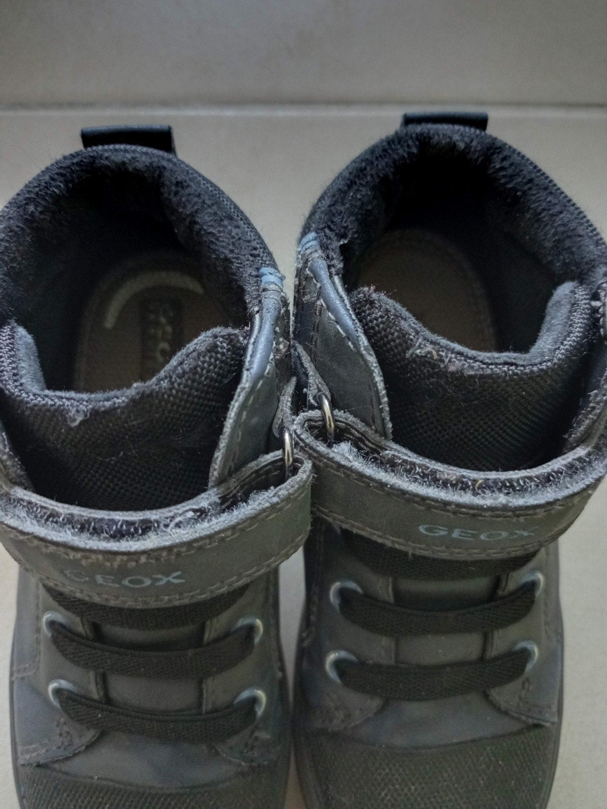 Hoge sneakers Geox maat 25., Ophalen, Gebruikt, Sportschoenen, Jongen
