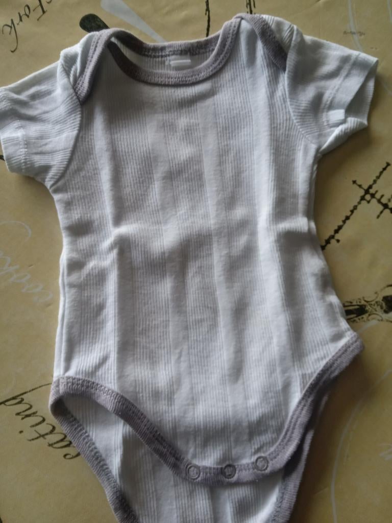 Taille du corps du bébé 56, Enfants & Bébés, Vêtements de bébé | Taille 50, Enlèvement, Utilisé, Garçon ou Fille, Chemise ou Chemisier