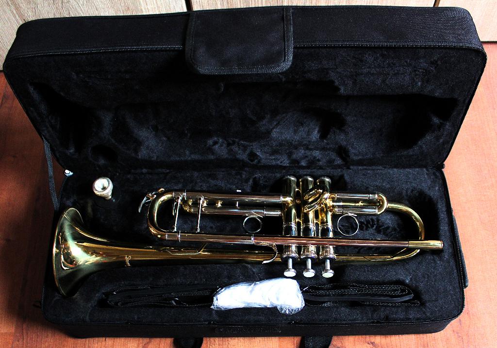 trompet Stewart Ellis SE 2400 L handcrafted, Muziek en Instrumenten, Blaasinstrumenten | Trompetten, Ophalen of Verzenden, Nieuw