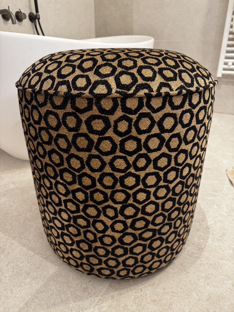 Poef op maat - Feel at Home, Huis en Inrichting, Ophalen, Zo goed als nieuw, 50 tot 75 cm, 50 tot 75 cm