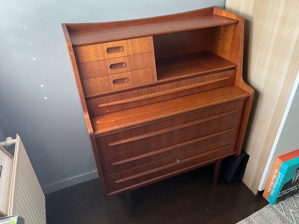Secrétaire année 60  avec miroir caché dans le tiroir, Enlèvement, Comme neuf, Mid century '60