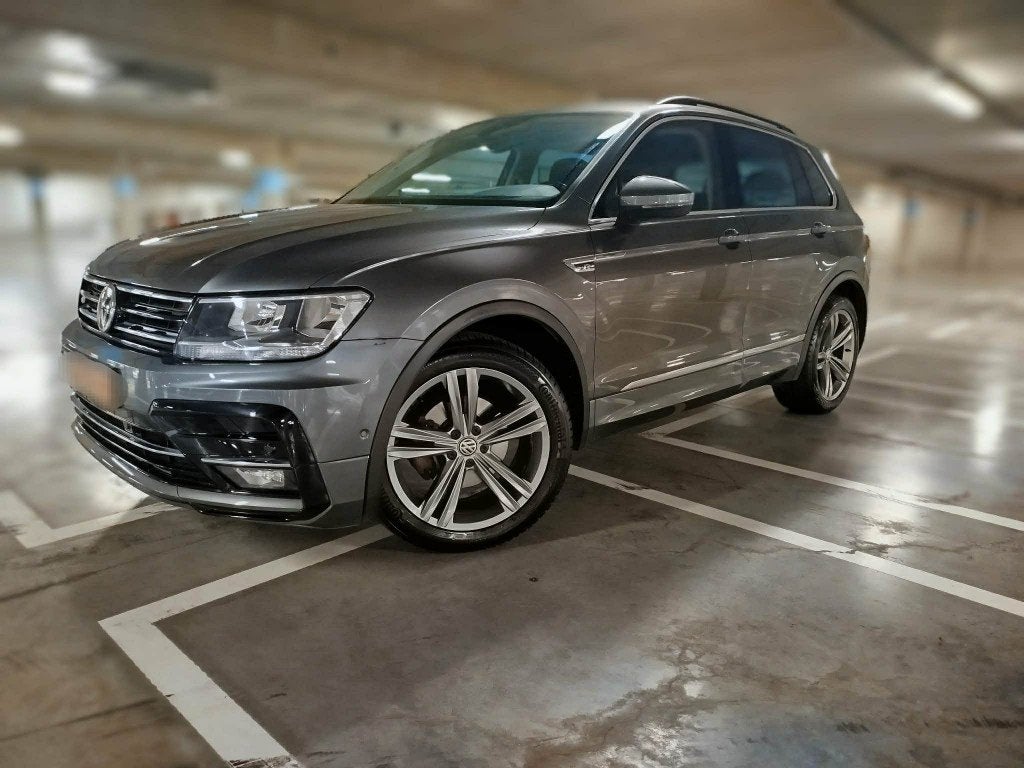 R-line VW Tiguan 2017 123000km, Autos, Volkswagen, Particulier, Tiguan, ABS, Caméra de recul, Régulateur de distance, Airbags