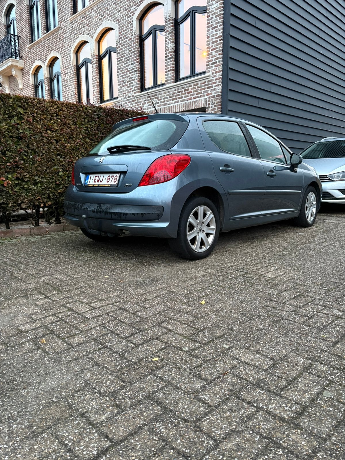 Peugeot 207 1,6 VTI  Sporty 88 kw/ 120 PK met PROBLEEM!!, Voorwielaandrijving, Stof, Zwart, 4 cilinders
