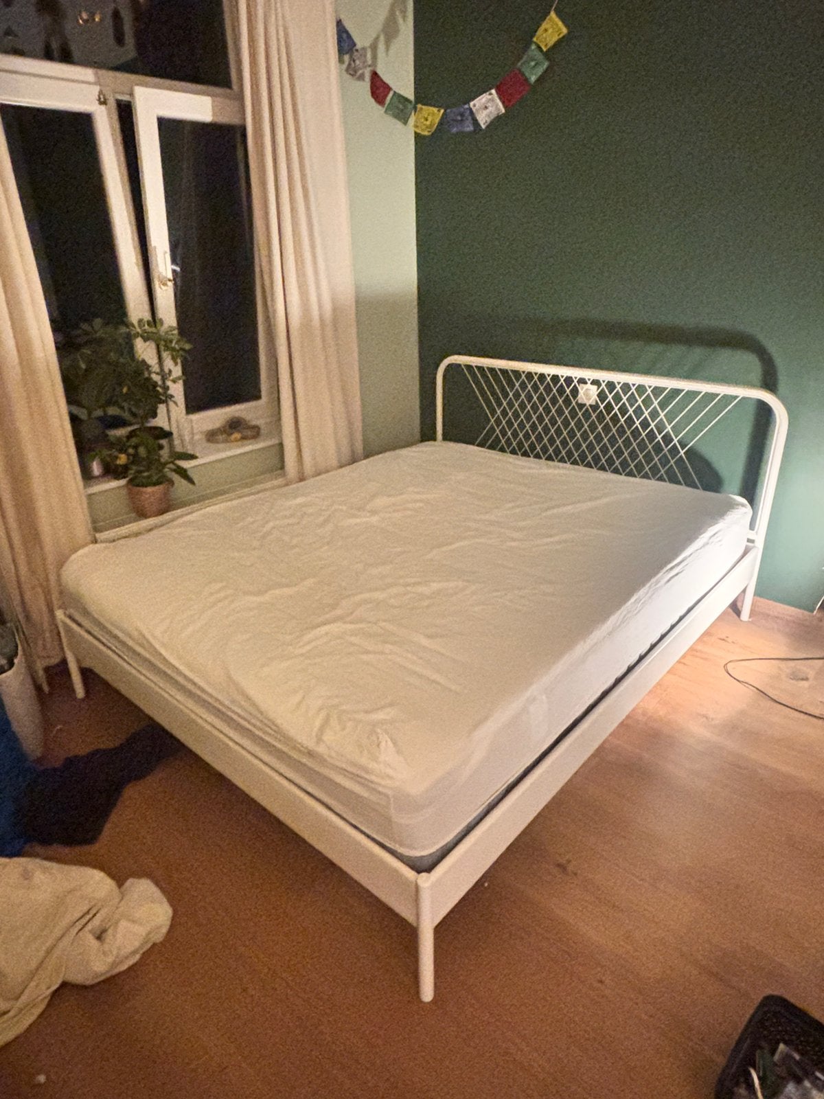 Lit double + matelas 160x200, Maison & Meubles, Chambre à coucher | Lits, Enlèvement, Comme neuf, Deux personnes