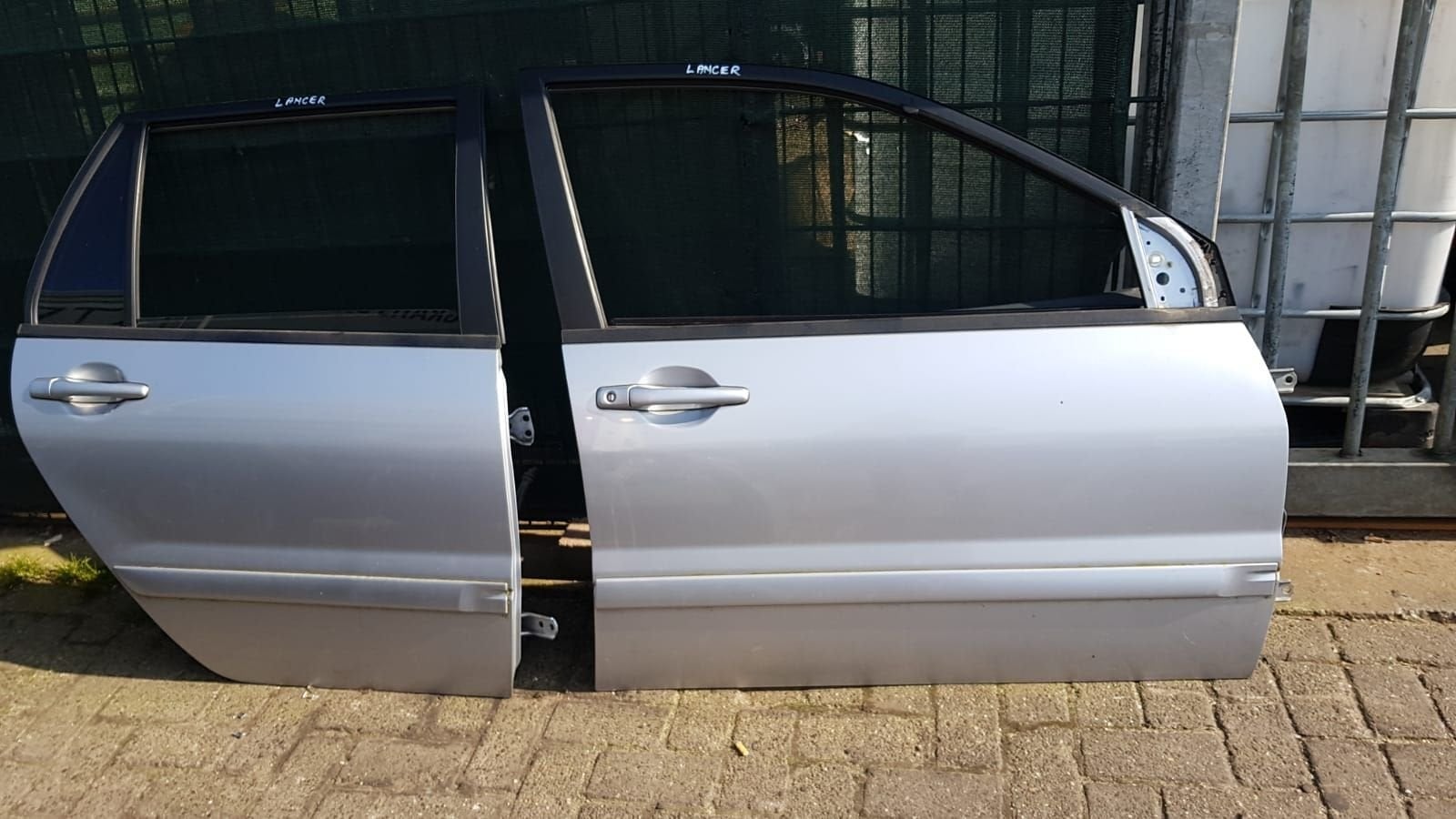MITSUBISHI LANCER PORTIEREN RV+RA BJ 2007, Gebruikt, -, Deur, -