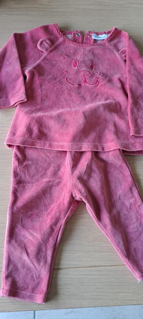 Pyjama  2delig noukies maat 74, Ophalen