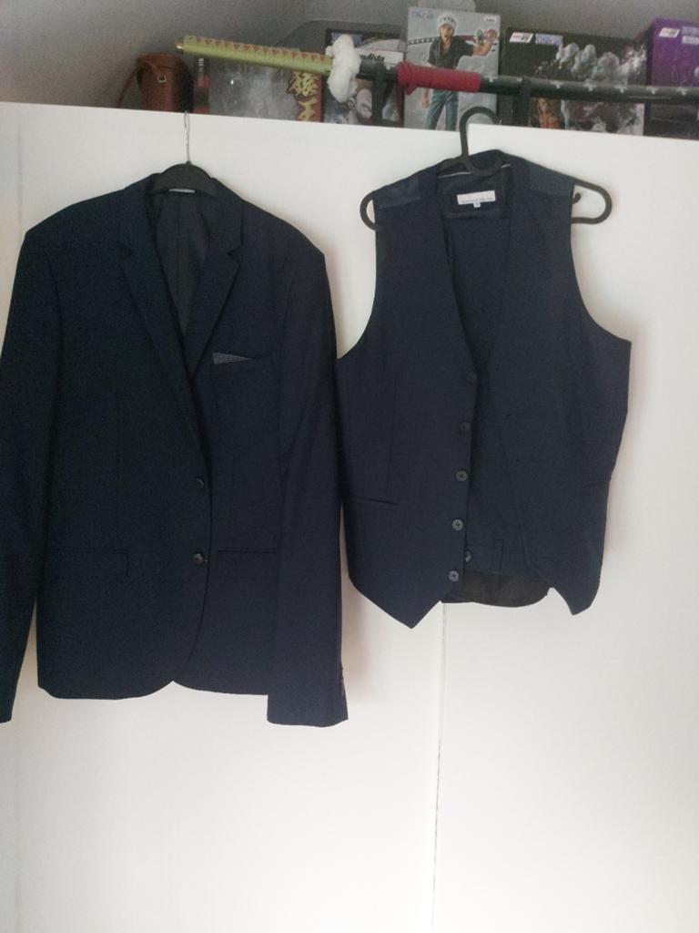 Costume homme 3 pièces bleu marine, Kleding | Heren, Kostuums en vesten, Ophalen, Blauw