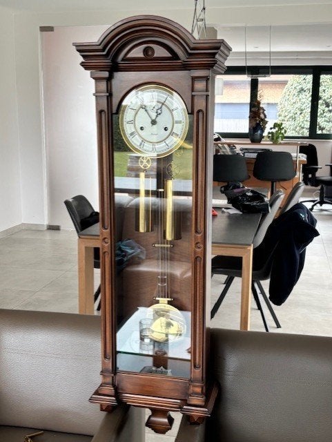 Kieninger mechanische wandklok, Ophalen