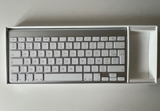 Clavier sans fil Apple d'origine, Neuf, Azerty, Enlèvement, Apple