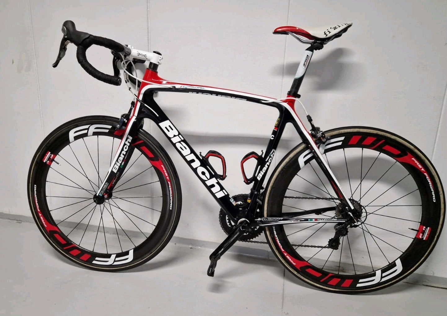 bianchi race fiets, Ophalen, Zo goed als nieuw, Carbon, Velgrem