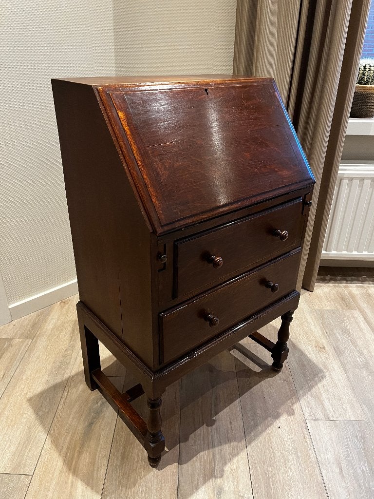 Antieke secretaire, Ophalen
