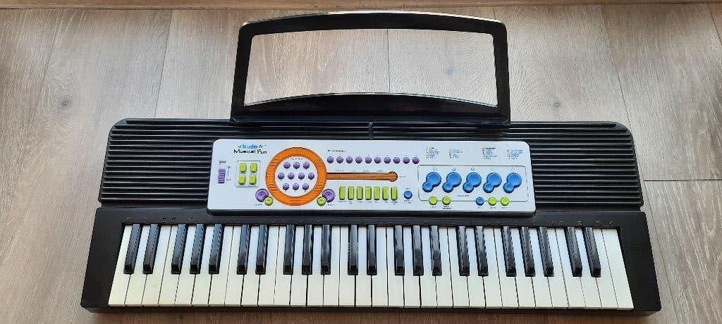 tafel key board kids musical fun in prima staat, Musique & Instruments, Enlèvement, Utilisé