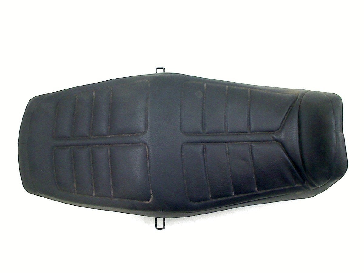SIEGE COMPLET Yamaha, Yamaha Motor Europe N.V., Utilisé, Customersupport@yamaha-motor.co.uk, Koolhovenlaan 101
1119 NC  Schiphol-Rijk, NL