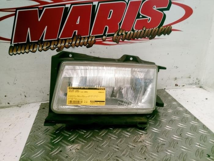 Koplamp links van een Peugeot Expert, Gebruikt, -, -, -