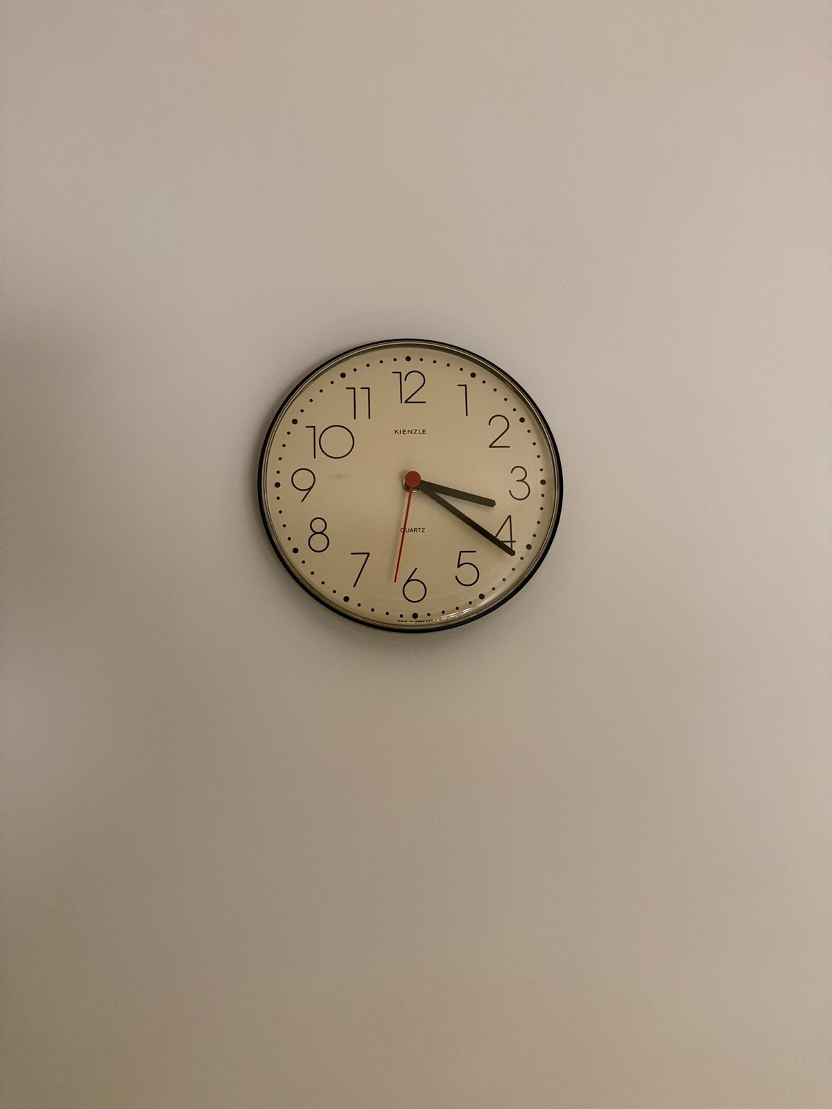 Vintage Kienzle Quartz Wandklok – Jaren 80, Antiek en Kunst, Ophalen of Verzenden