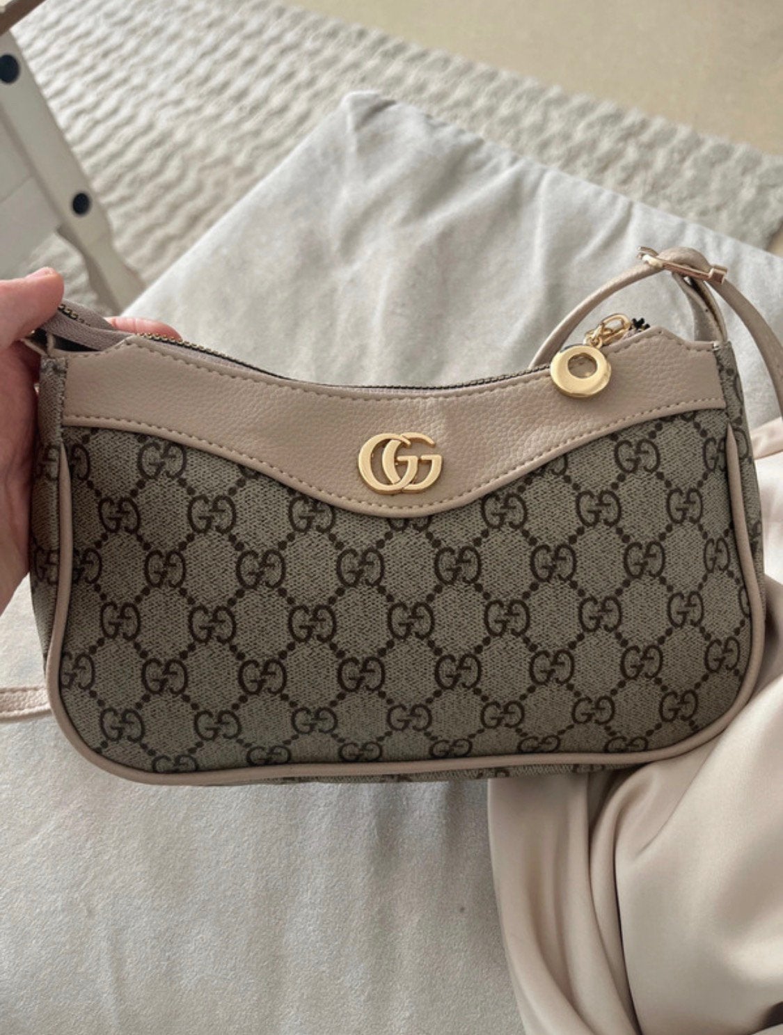 Gucci handtas, Handtassen en Accessoires, Tassen | Damestassen, Ophalen of Verzenden, Zo goed als nieuw, Beige, Handtas