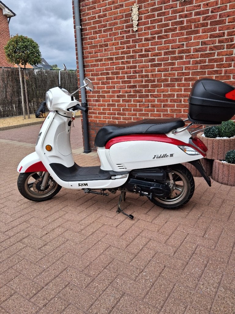 Sym /  Fiddle 3 /50cc/45kmh, Ophalen, 1 cilinder, 11 kW of minder