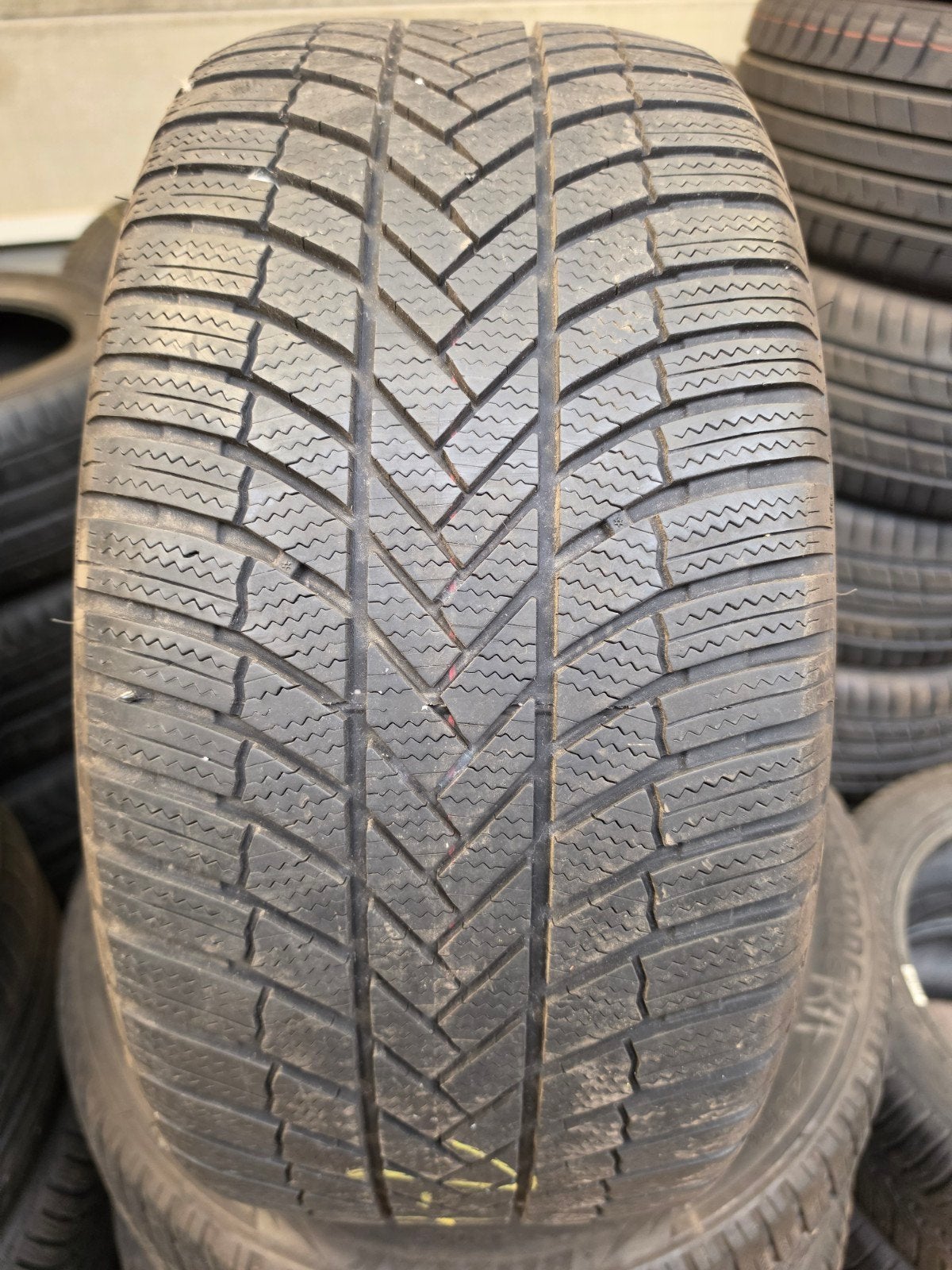 245/45r17 Bridgestone 45€ chacun avec montage et équilibrage, Enlèvement ou Envoi