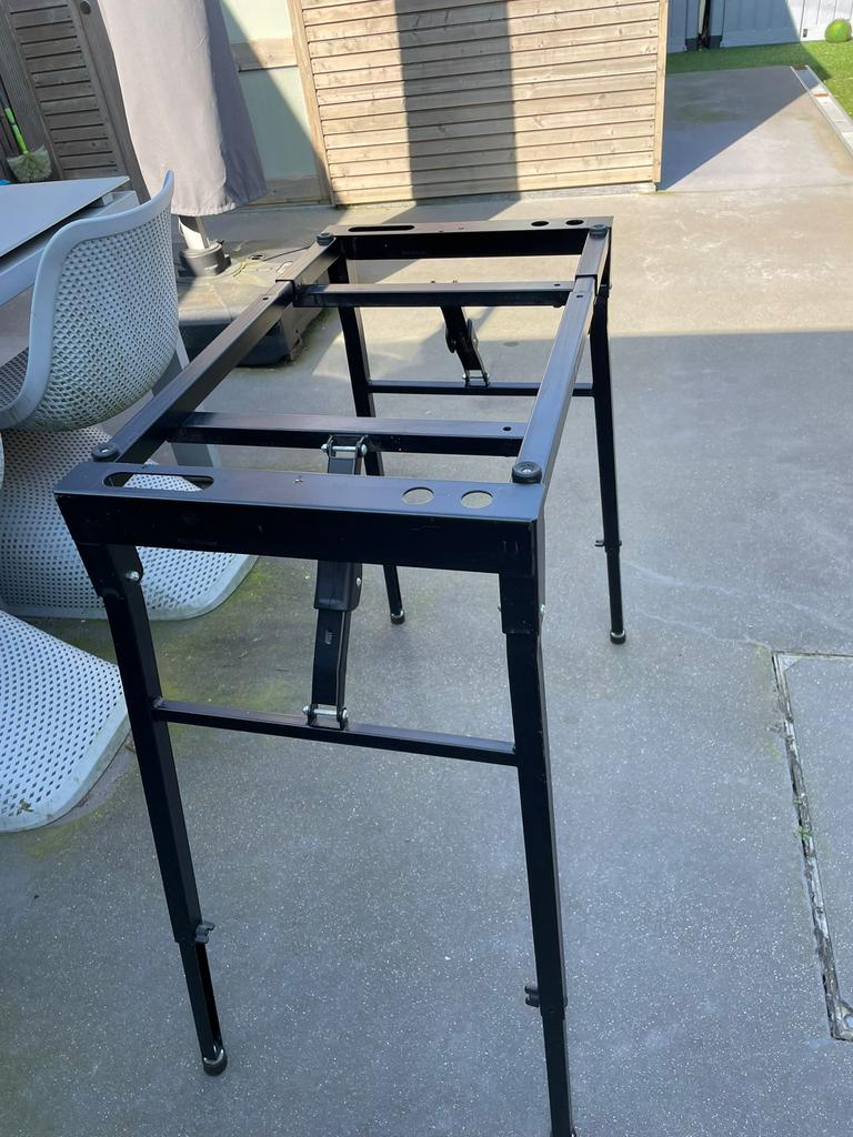 Stevig  onderstel voor keyboard, dj controller als nieuw, Muziek en Instrumenten, Standaarden, Ophalen, Zo goed als nieuw