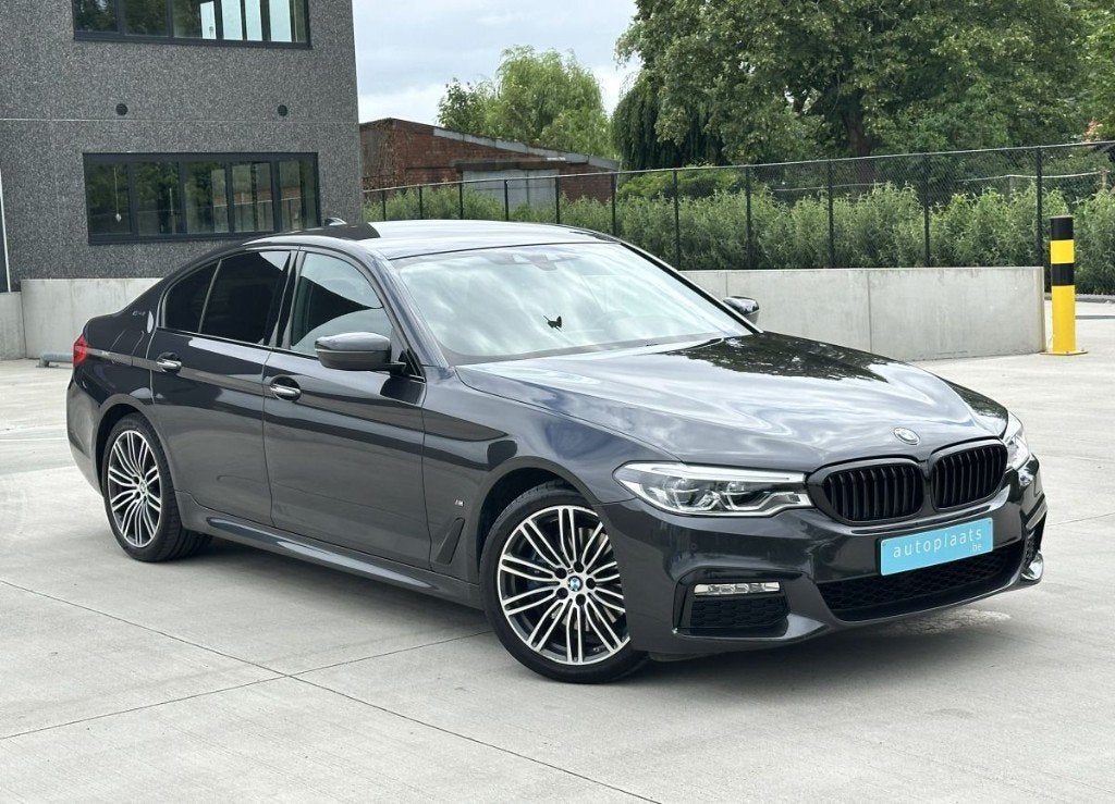 BMW 530e M Sportpakket iPerformance 42915km Shadow Line, Auto's, BMW, Automaat, USB, Zwart, Leder