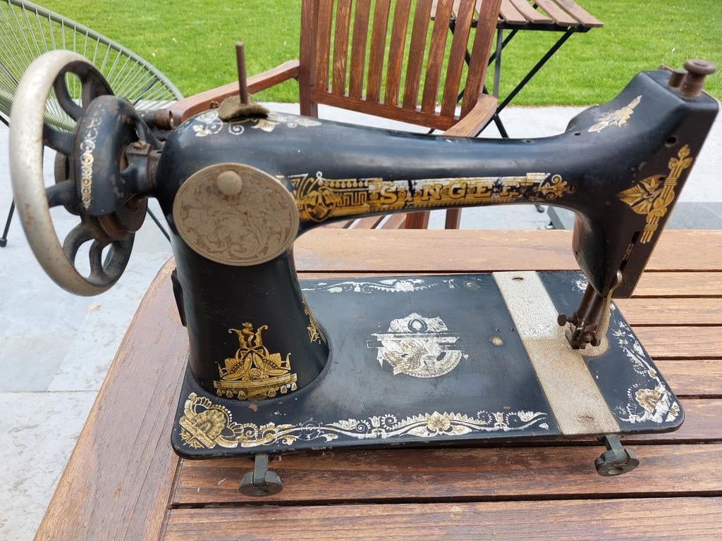 Singer naaimachine Y1686892, Antiek en Kunst, Antiek | Naaimachines, Ophalen of Verzenden