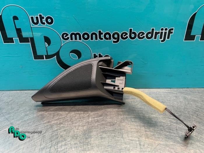 Haut-parleur d'un Volkswagen Golf (Golf 09-), Volkswagen, -, 3 mois de garantie, Utilisé