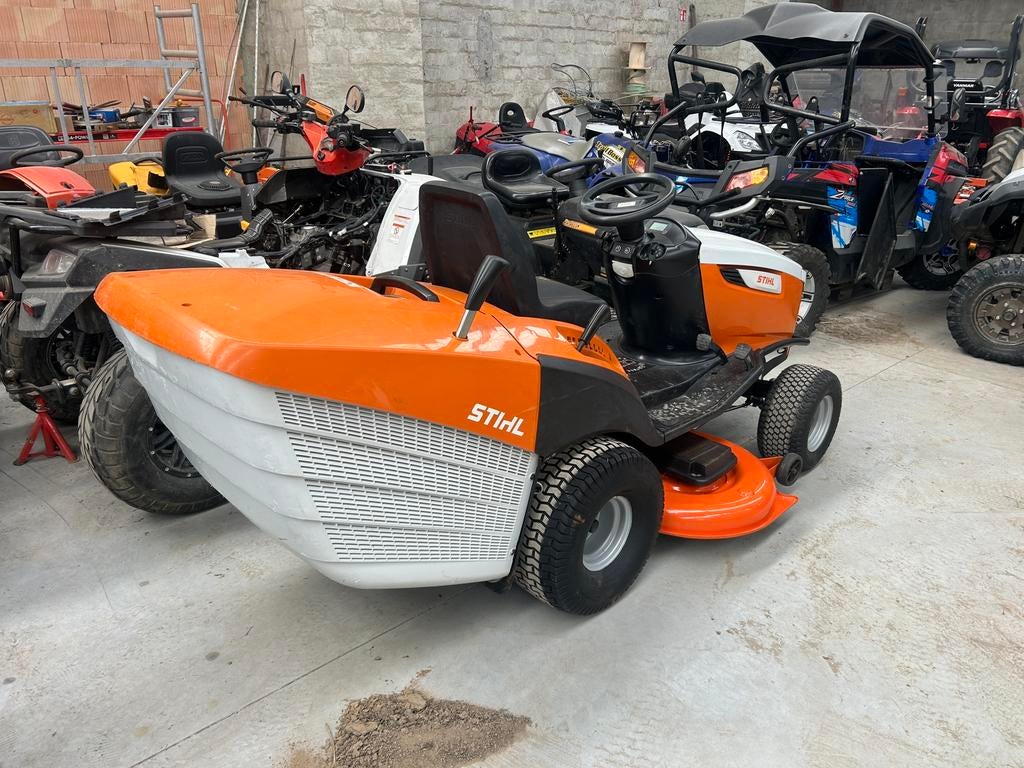 Stihl rt6127 zl tractor grasmaaier, Ophalen of Verzenden, Gebruikt, Opvangbak, 120 cm of meer