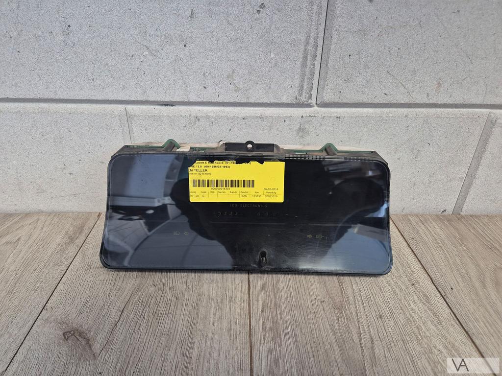 Tellerklok teller digitaal dashboard voor Opel Kadett E GSI, Gebruikt, -, -, Opel