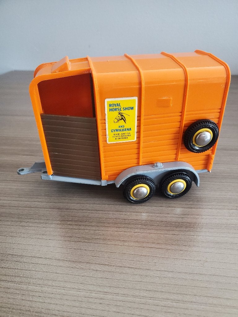 Britains double horse box 9562 1:32, Collections, Enlèvement ou Envoi, Comme neuf