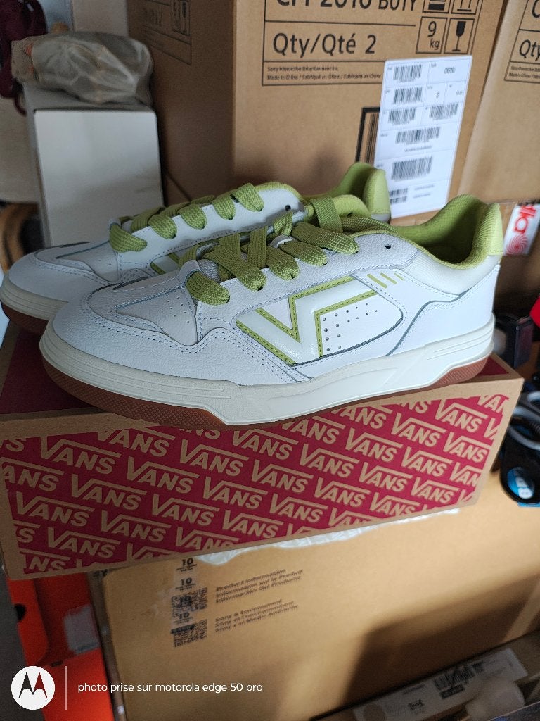 Baskets cuir homme Vans T 44 neufs, Enlèvement ou Envoi, Neuf, Baskets