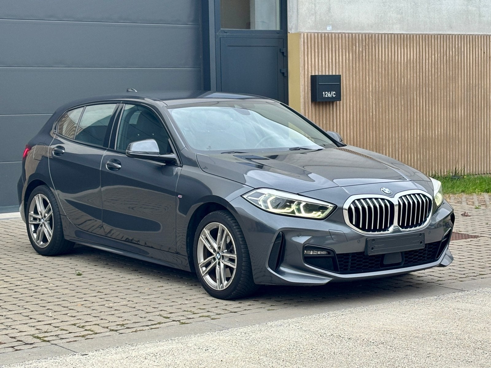 BMW 116i Pack M, Argent ou Gris, Achat, Euro 6, Entreprise
