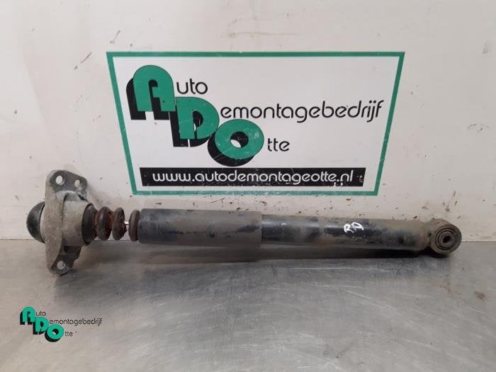 Amortisseur arrière droit d'un Volkswagen Golf (Golf 04-), Volkswagen, -, 3 mois de garantie, Utilisé