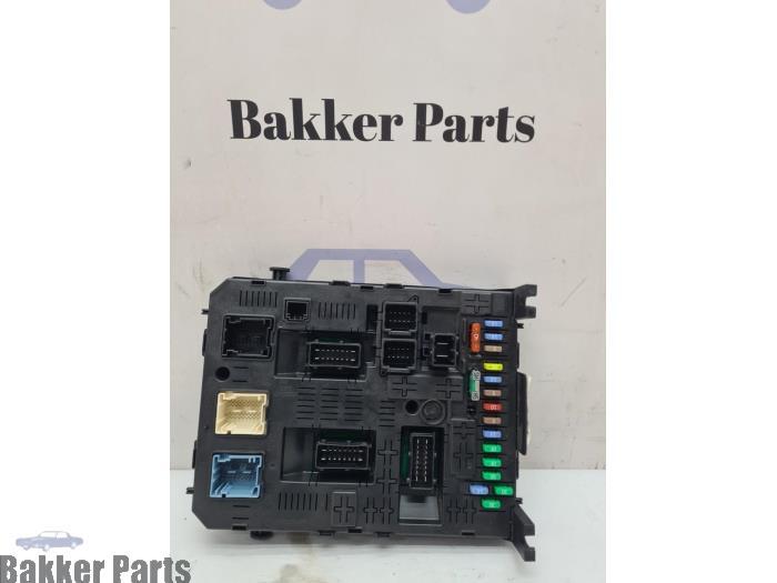 Boîte à fusibles d'un Citroen C5, -, 3 mois de garantie, Utilisé, -