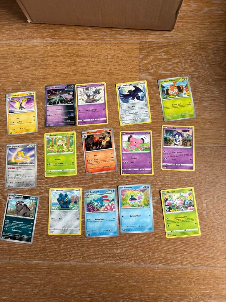 +- 2000 pokemon kaarten, Ophalen of Verzenden, Zo goed als nieuw