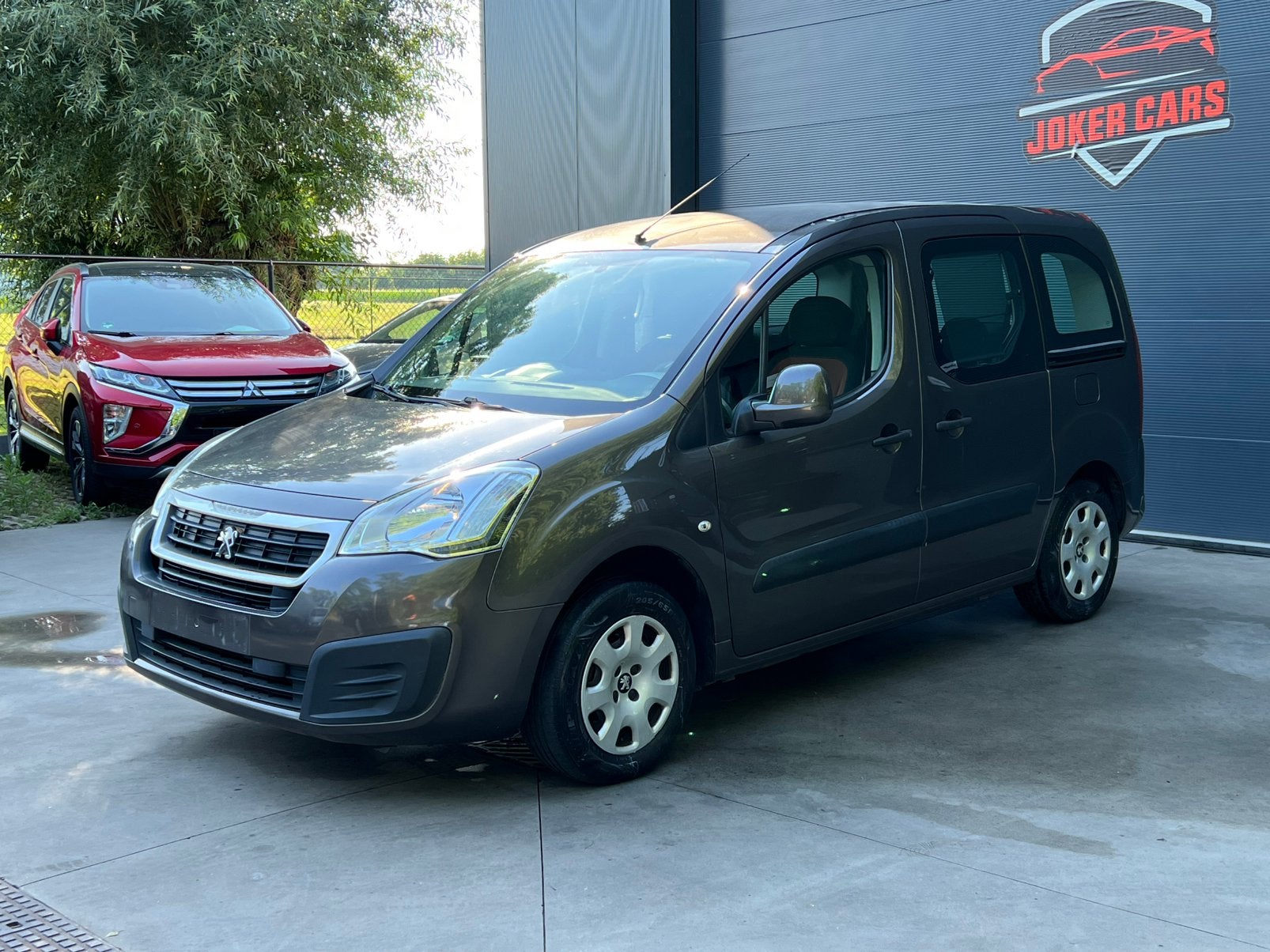 Peugeot Partner Tepee 1.6i Airco Trekhaak CruiseControle, Dealer onderhouden, Monovolume, Euro 6, 72 kW