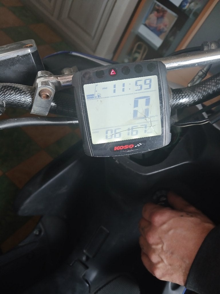 Yamaha Aerox A klasse, Ophalen, Klasse A (25 km/u), Tweetakt, Aerox