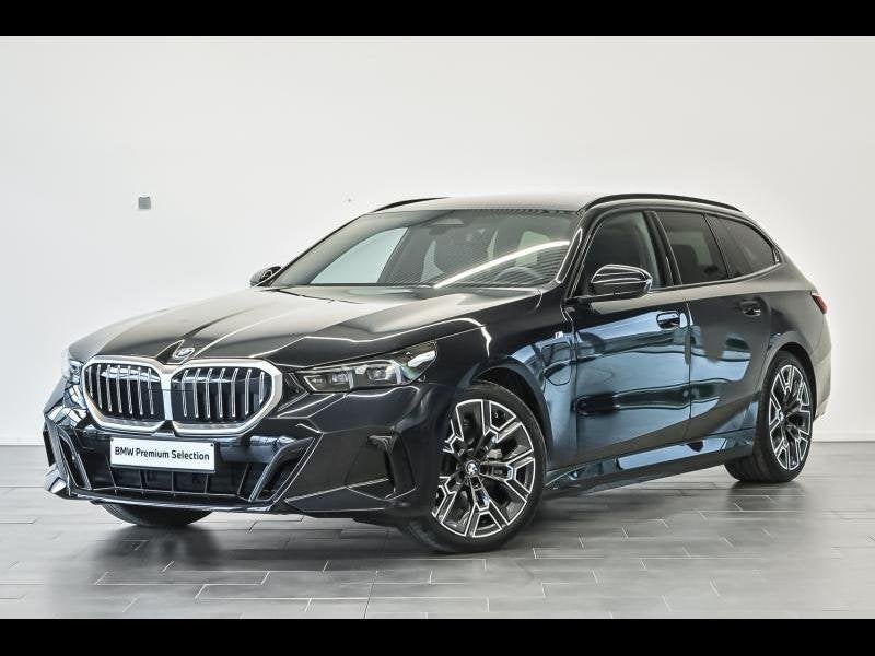 BMW 5-Serie M-Sport, Auto's, BMW, 1998 cc, https://public.car-pass.be/vhr/9a8760f4-d5bc-429b-8381-5be9fea9cd1e, Zwart, Bedrijf