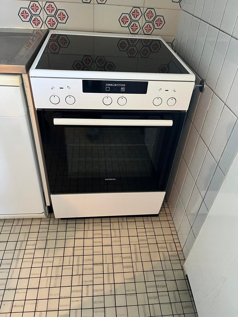 Elektrisch  kookfornuis, Electroménager, Cuisinières, Enlèvement, Comme neuf, Induction