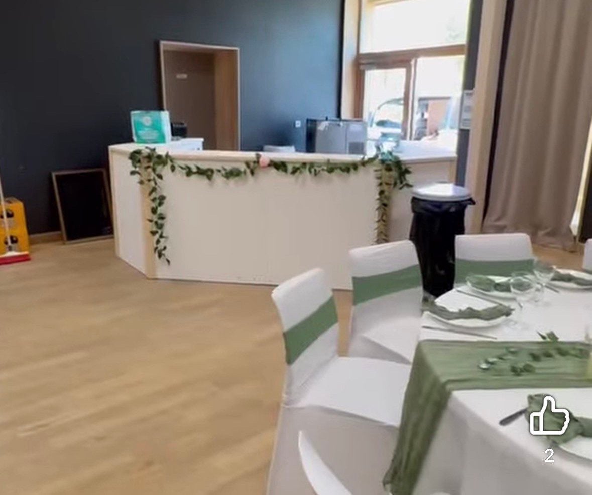 Bar, Ophalen, Zo goed als nieuw, Wit