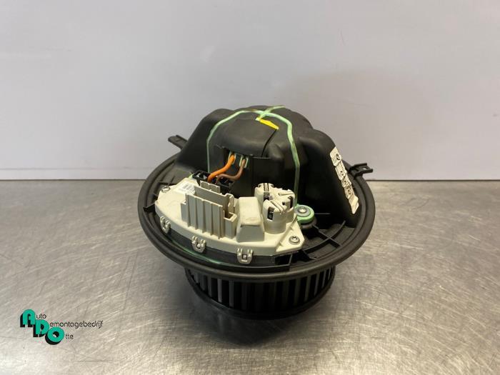 Kachel Ventilatiemotor van een BMW 1-Serie (1-Serie 03-), Auto-onderdelen, Overige Auto-onderdelen, BMW, Gebruikt, 3 maanden garantie