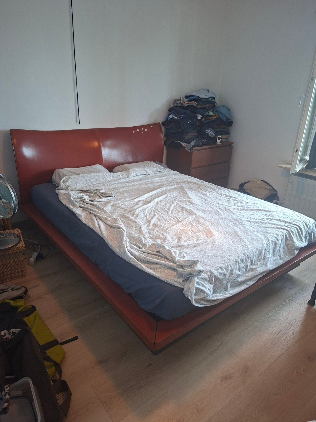 Tweepersoonsbed retro & design (elektrisch verstelbaar), Huis en Inrichting, Slaapkamer | Complete slaapkamers, Ophalen