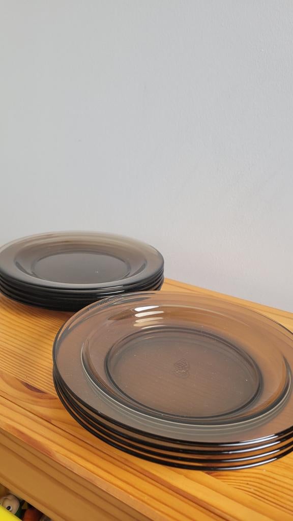 Lot assiettes a dessert, Ophalen, Glas, Bord(en)