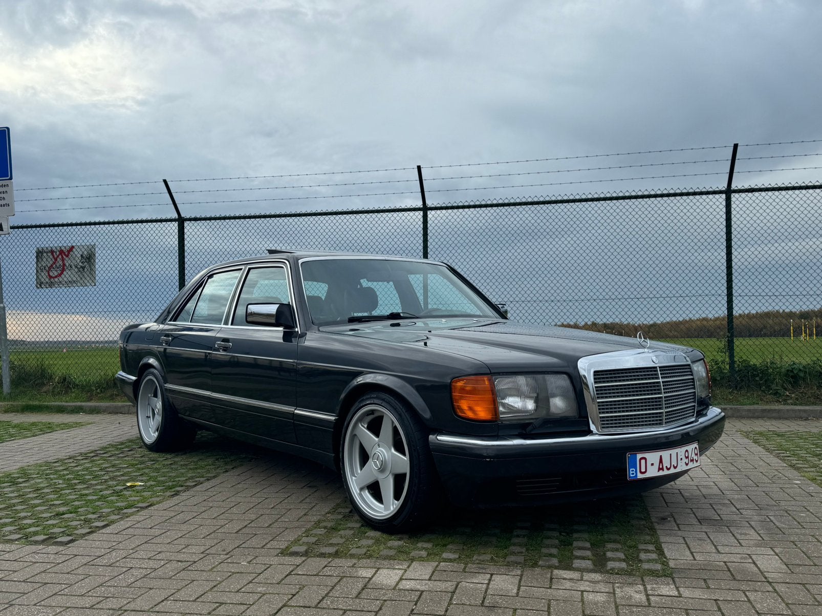 Mercedes-Benz 560 SE SEL W126 | 1989 | Collector’s Item, foto 2