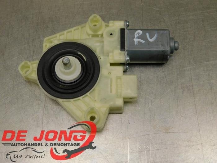 Moteur de vitre portière d'un Mercedes C-Klasse, 3 mois de garantie, Utilisé, -, -