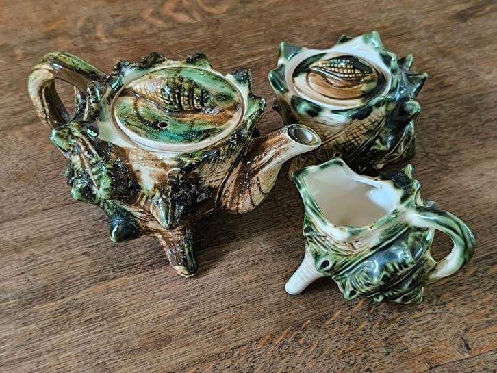 Vintage theeset in majolica stijl, schelpvorm, Antiek en Kunst, Ophalen of Verzenden