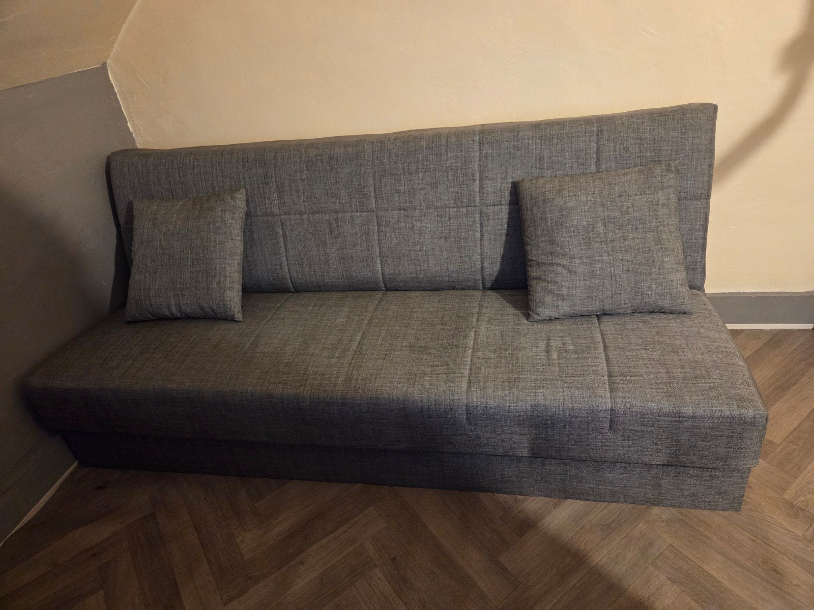 Petit clic clac neuf 100€ cause démenagement, Maison & Meubles, Chambre à coucher | Canapés-lits