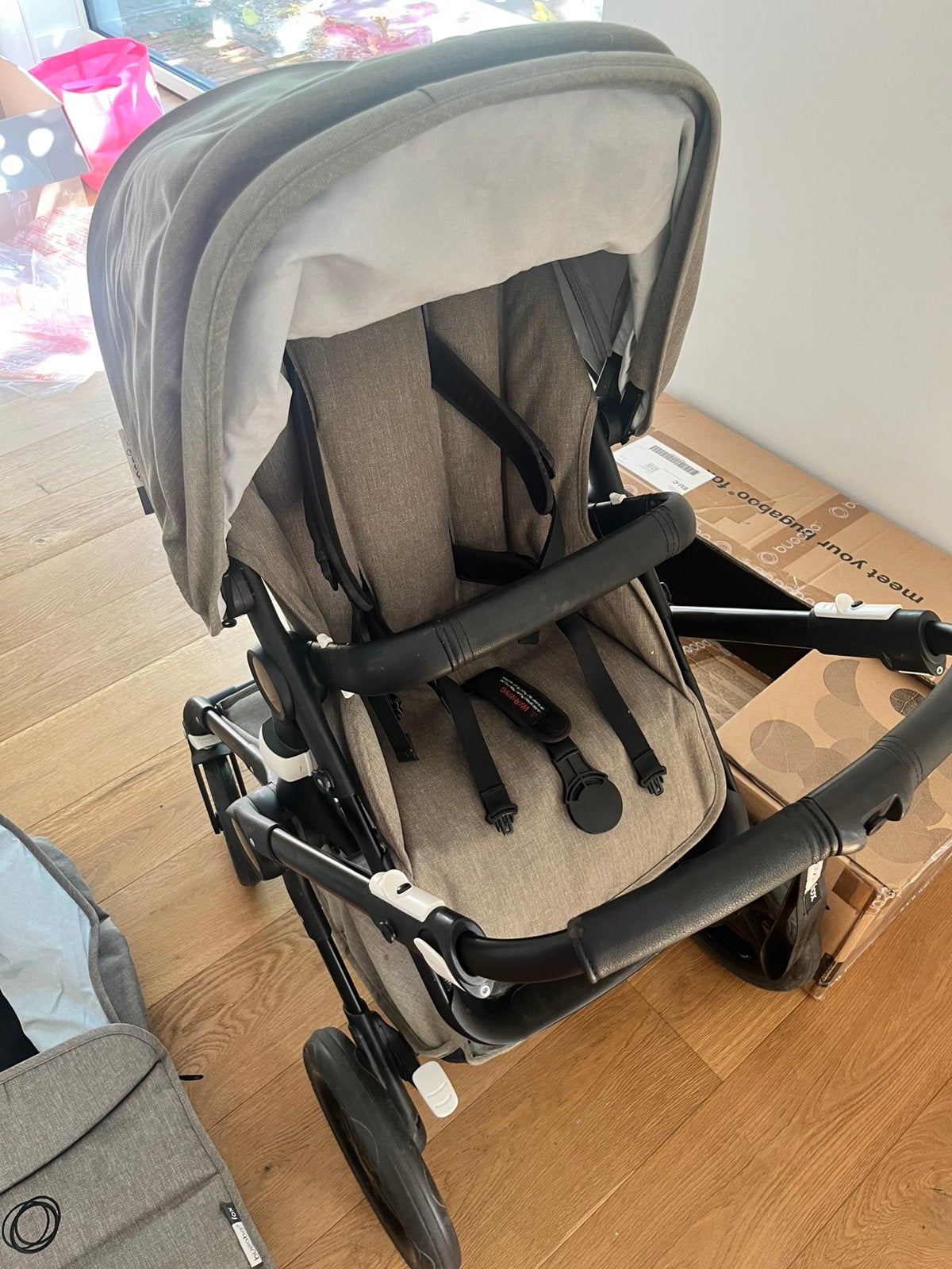 Bugaboo Fox limited edition Taupe, Kinderen en Baby's, Ophalen, Zo goed als nieuw, Bugaboo